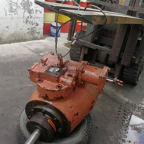发电厂斗轮机液压维修 740轮斗柱塞泵维修